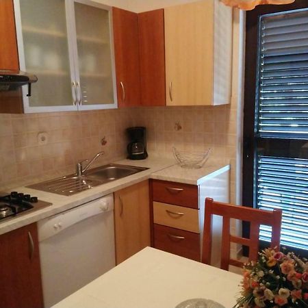 Apartman Dino Tar-Vabriga Buitenkant foto